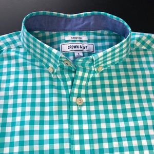 Crown & Ivy Stretch Button Down (Small)